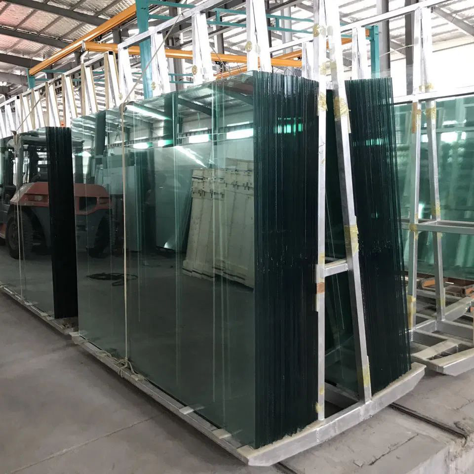 Wholesales Ultra Clear Float /Tinted Glass for Customized